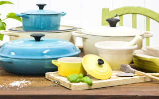 Особенности и виды чугунной эмалированной посуды: за и против