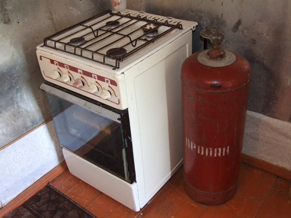 Газовая плита с баллоном