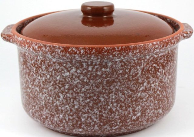 Кастрюля из керамики